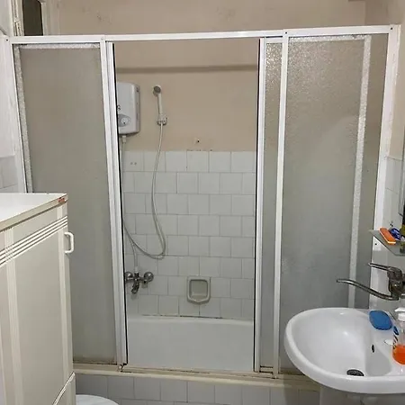 A Comfortable And Perfect Room. * Bornova